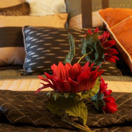 Ypc Fitness & Accomodations Invermere Ngoại thất bức ảnh